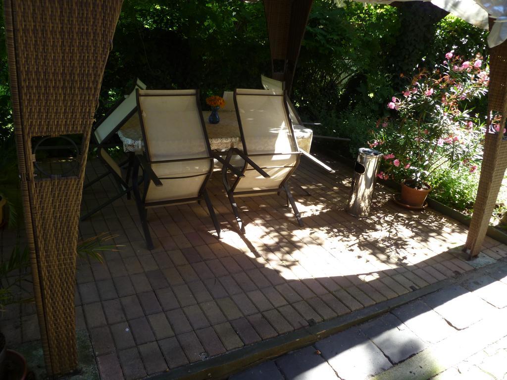 Liget Szallashely Berettyóújfalu Exterior foto